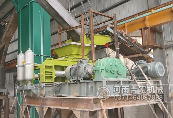 不是成本,是投資！一臺(tái)對(duì)輥破碎機(jī)如何拉高您整條花崗巖制砂線(xiàn)的回報(bào)率？